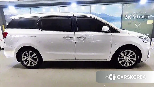 Kia The New Carnival id 3139560 из Кореи 13