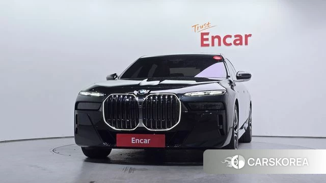 BMW 7 Series (G70) id 4487947 из Кореи 23