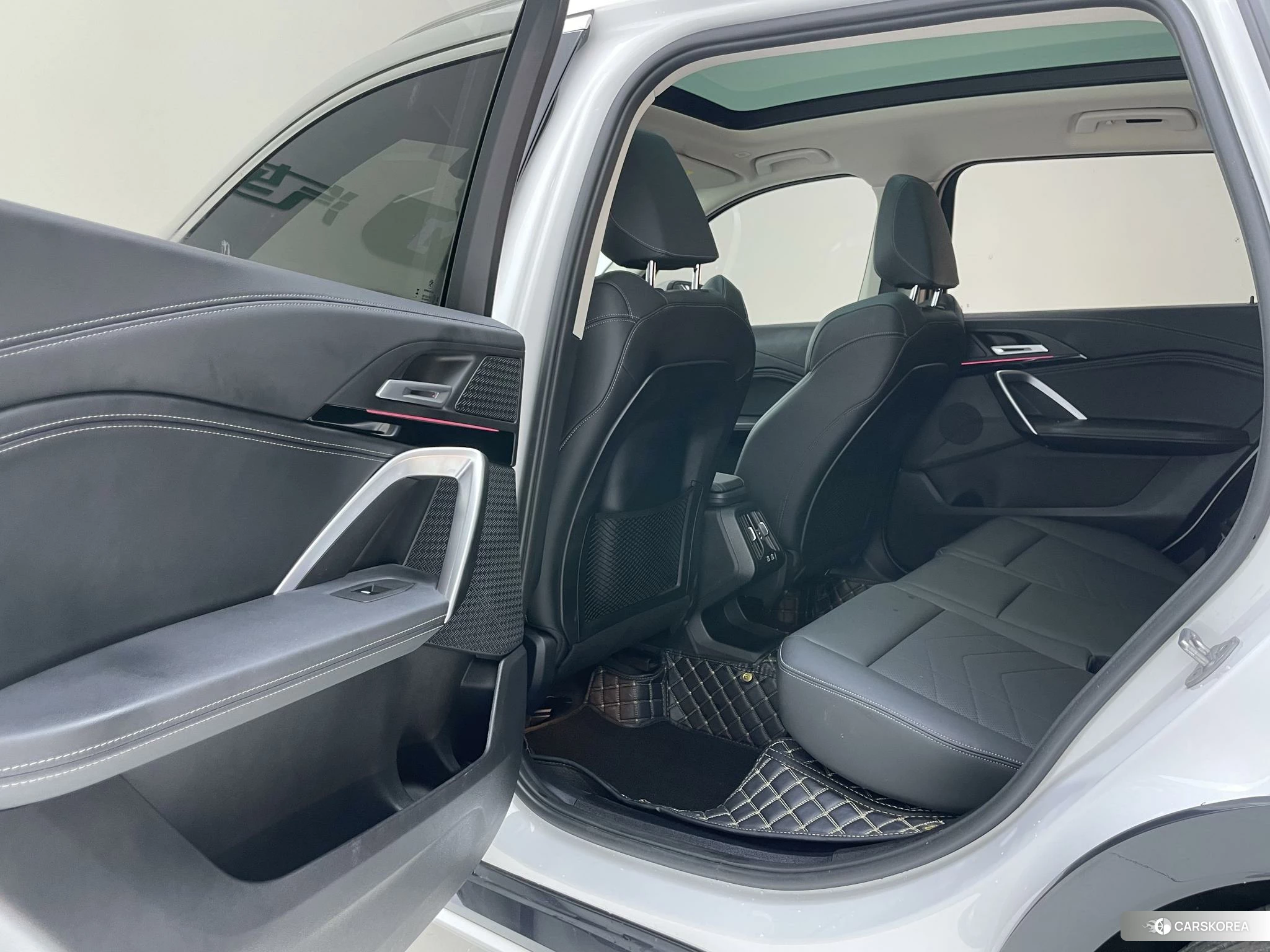 BMW X1 id 4468128 из Китая 23