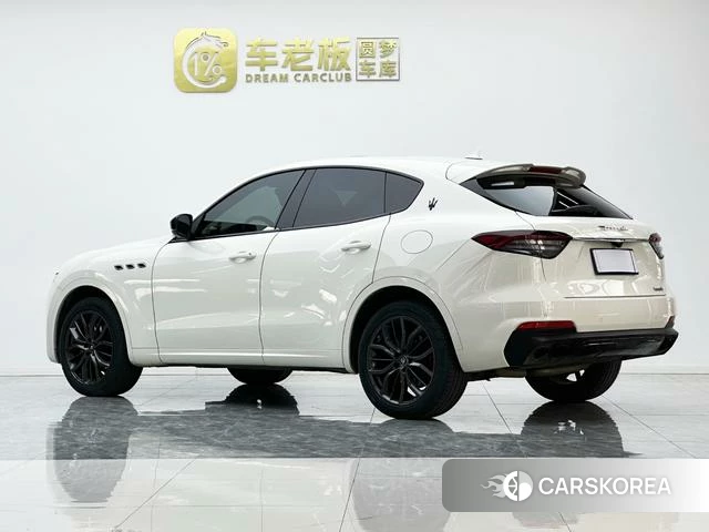 Maserati Levante id 4238536 из Китая 15