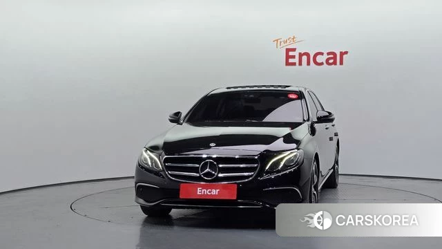 Mercedes-Benz E-Class W213 id 4794446 из Кореи 13