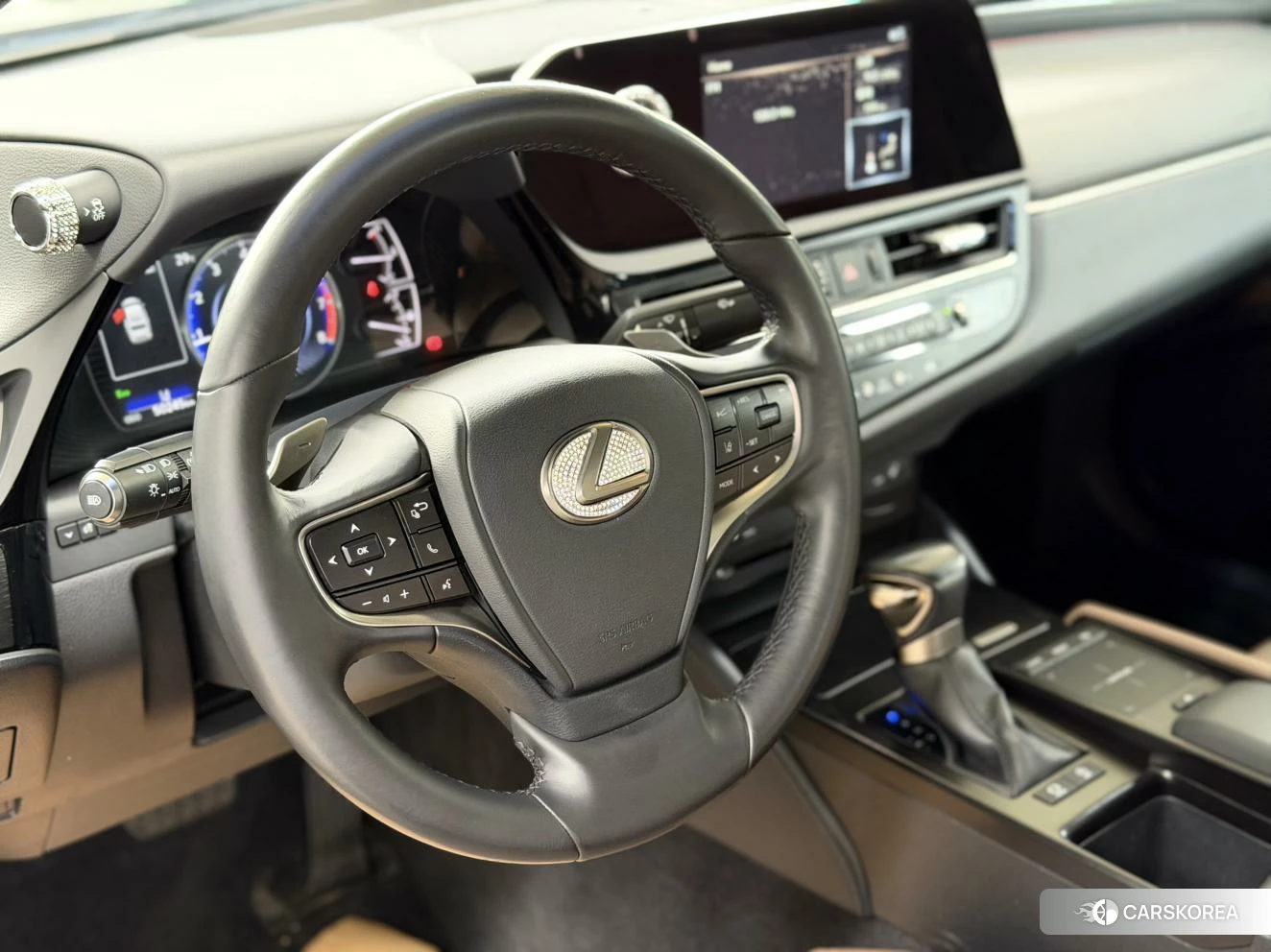 Lexus ES id 4453171 из Китая 9
