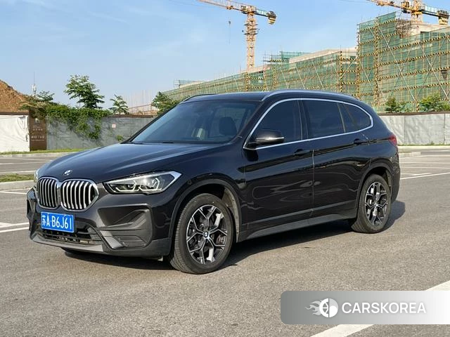 BMW X1 2021 Темно-серый из Китая, фото 3