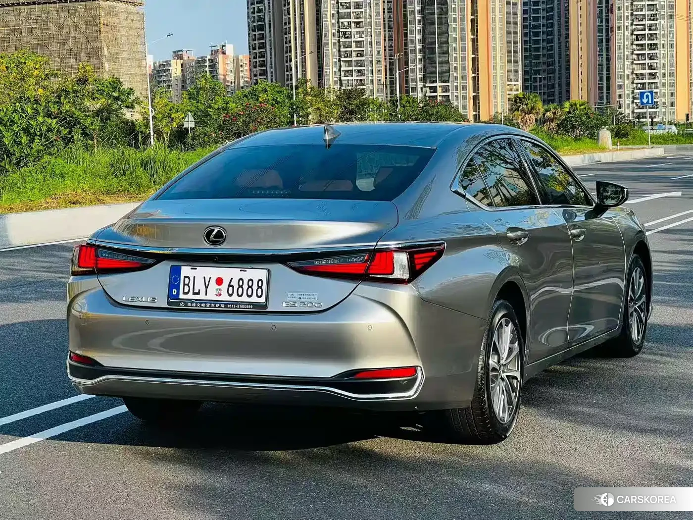 Lexus ES 2022 Champagne/brown из Китая, фото 3