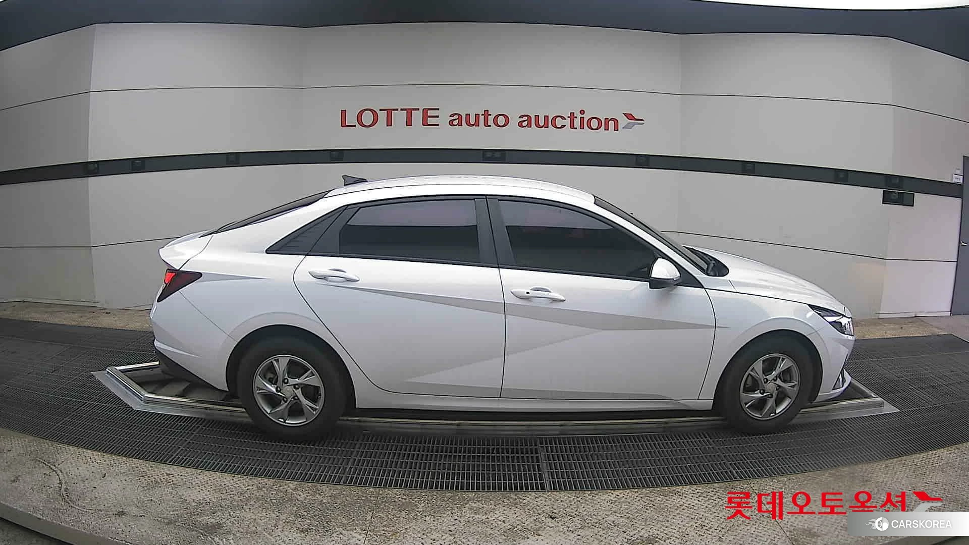 Hyundai Avante id 3869266 из Кореи 23