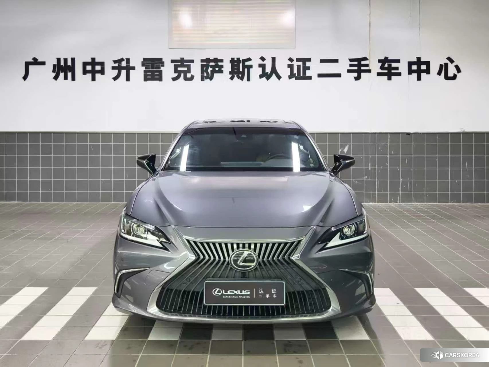 Lexus ES id 4455861 из Китая 15