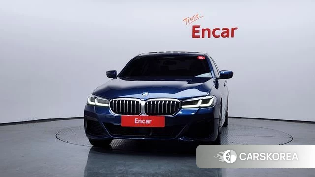 BMW 5 Series (G30) id 3843683 из Кореи 13