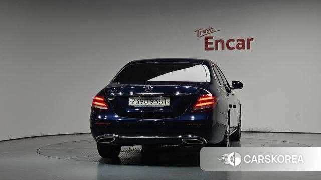 Mercedes-Benz E-Class W213 id 4873309 из Кореи 23