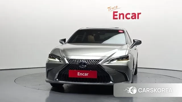 Lexus ES300h 7th generation id 3681124 из Кореи 13