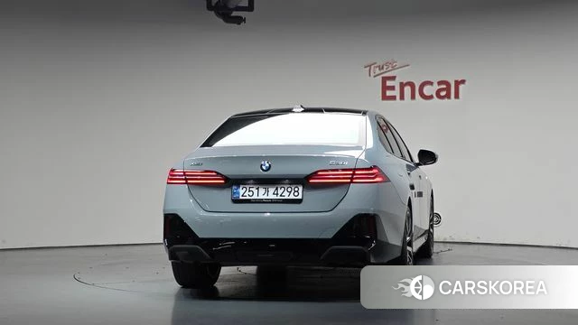 BMW 5 Series (G60) id 4767650 из Кореи 23