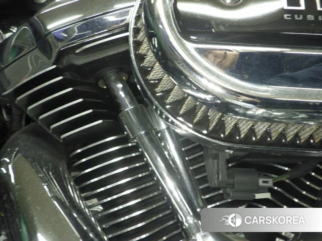 Engine photo