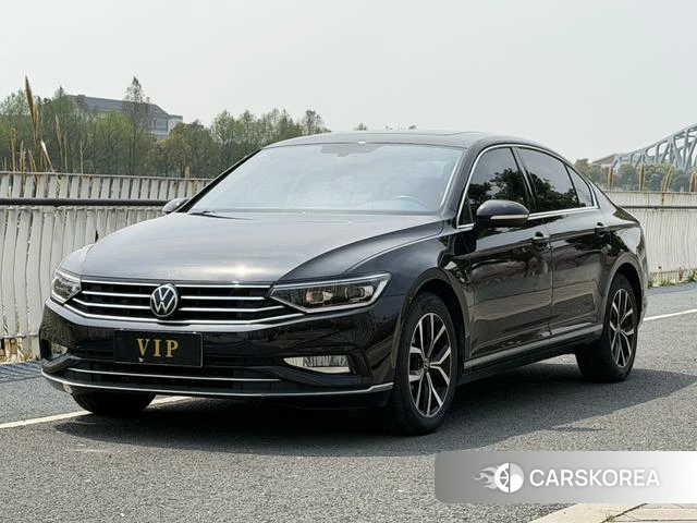 Volkswagen Magotan id 4328767 из Китая 8