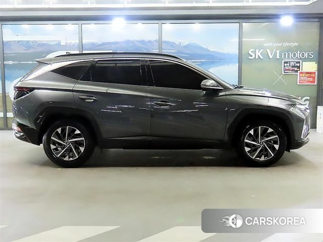 Hyundai Tucson (NX4) id 3916418 из Кореи 13