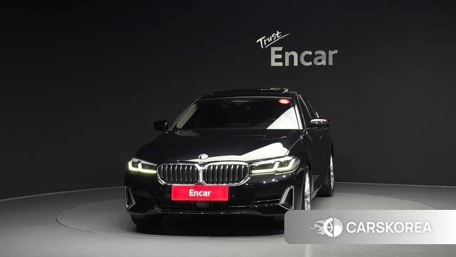 BMW 5 Series (G30) id 4495211 из Кореи 23