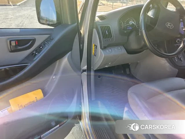 Hyundai The New Grand Starex 2019 Серебристо-серый из Кореи, фото 6