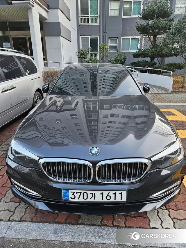 BMW 5 Series (G30) 2018 Серый из Кореи, фото 3