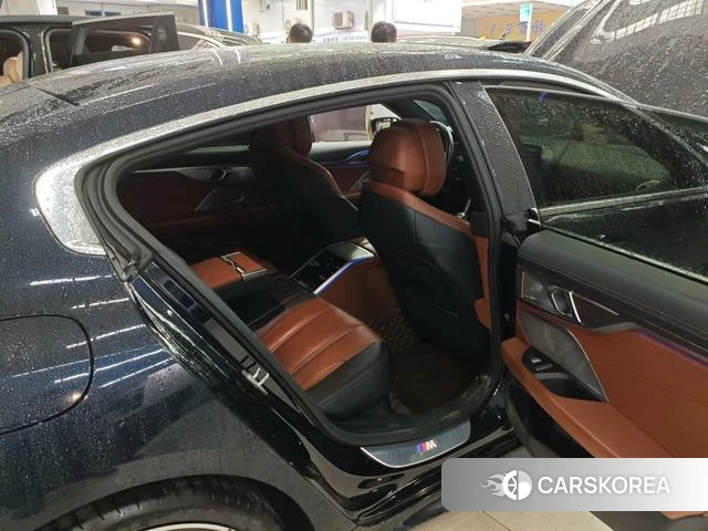 BMW 8 series 2024 Черный из Китая, фото 4