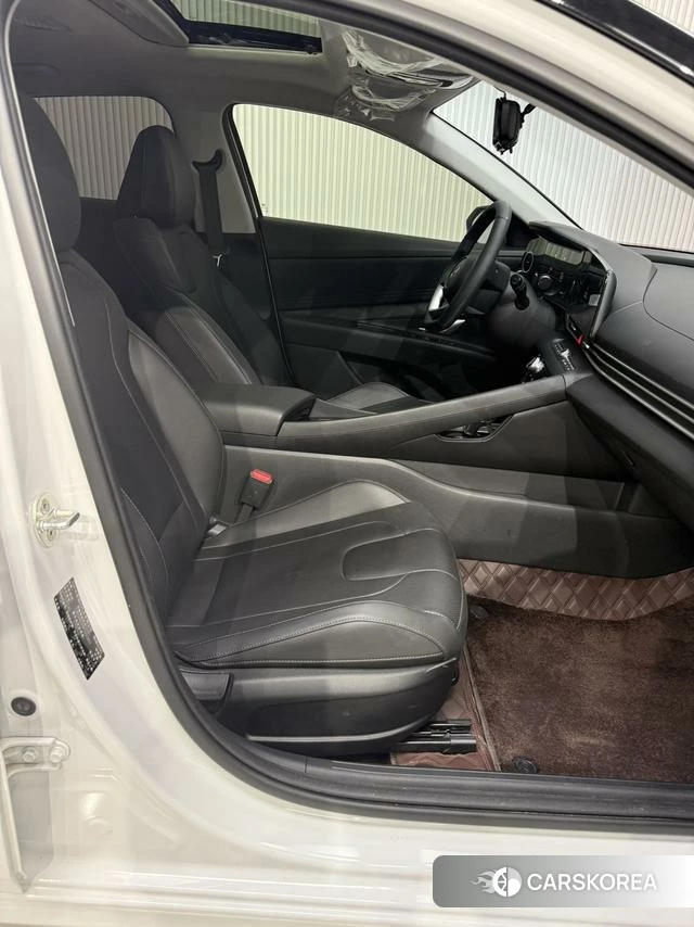 Hyundai Elantra id 4276220 из Китая 10