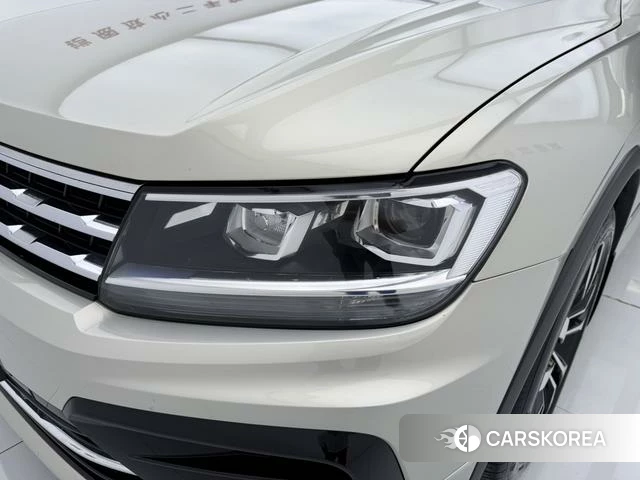 Volkswagen Tiguan L id 4298010 из Китая 18