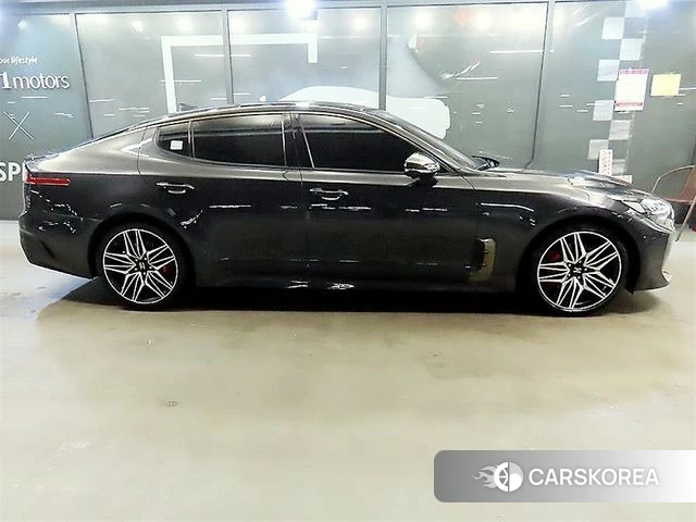 Kia Stinger Meister id 4355877 из Кореи 13
