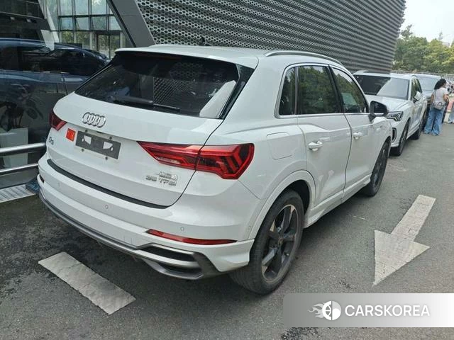 Audi Q3 2022 Белый из Китая, фото 6