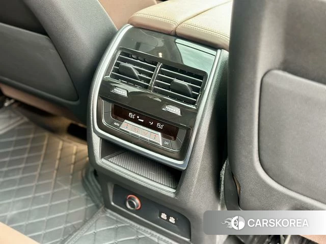 BMW X7 id 4277317 из Китая 11
