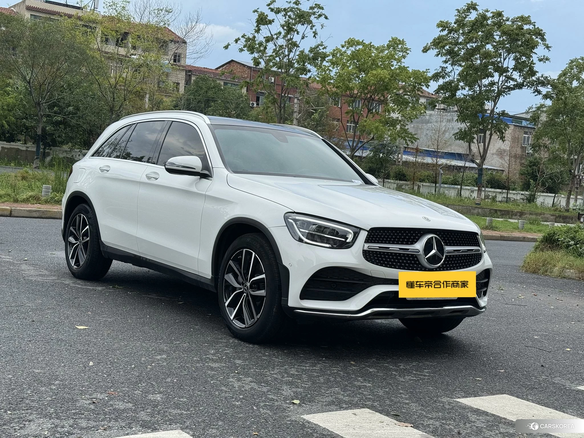 Mercedes-Benz GLC 2020 Белый из Китая, фото 4