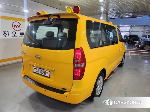 Hyundai The New Grand Starex id 3339417 из Кореи 13