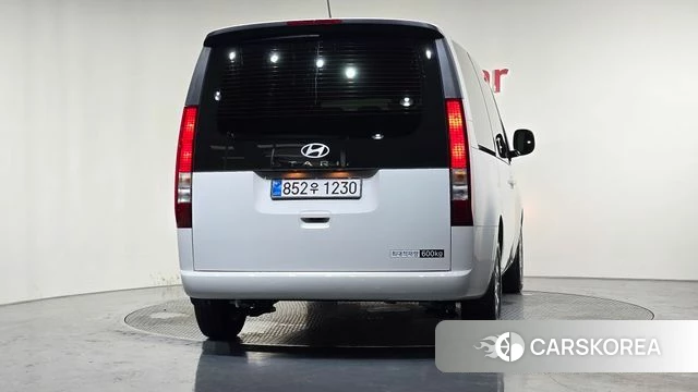 Hyundai Staria id 4612260 из Кореи 23