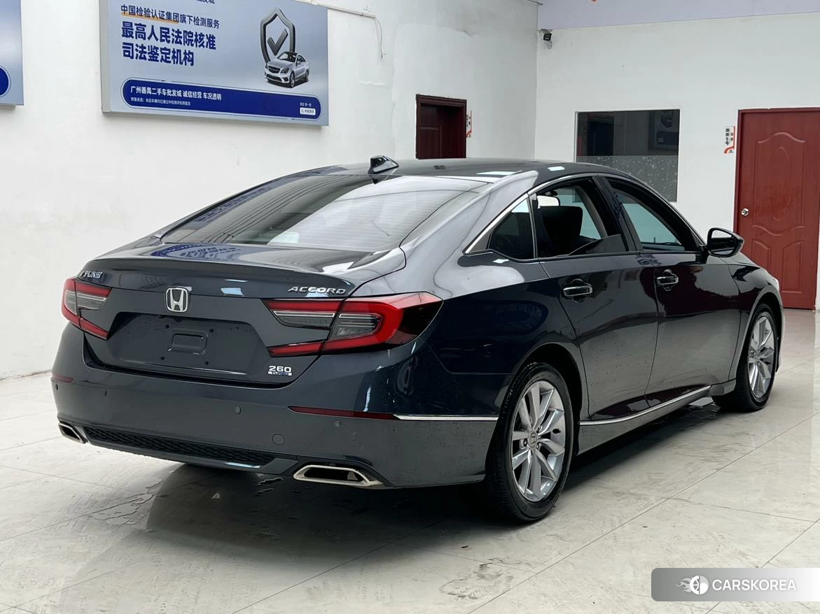 Honda Accord id 4486582 из Китая 3