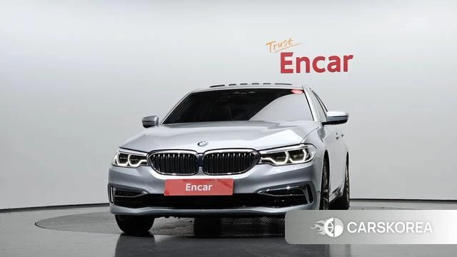 BMW 5 Series (G30) id 3795686 из Кореи 13