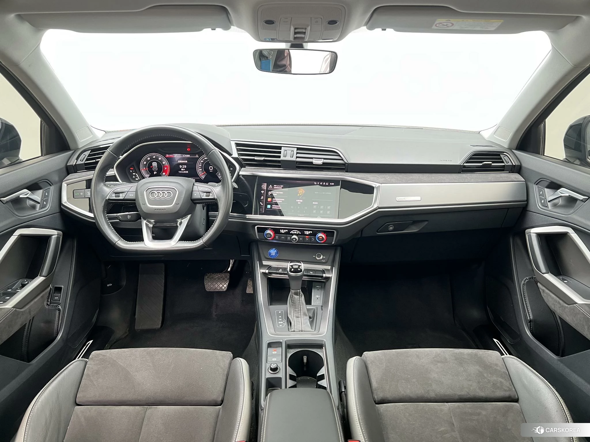 Audi Q3 2021 Белый из Китая, фото 3