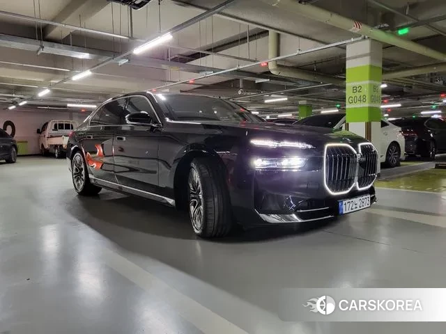 BMW 7 Series (G70) id 3338719 из Кореи 13