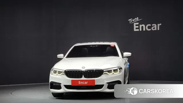 BMW 5 Series (G30) id 3335819 из Кореи 13