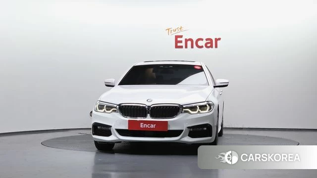 BMW 5 Series (G30) id 4286348 из Кореи 23