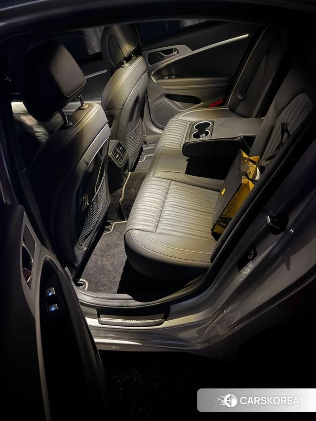 Genesis G70 2019 Серебряный из Кореи, фото 5