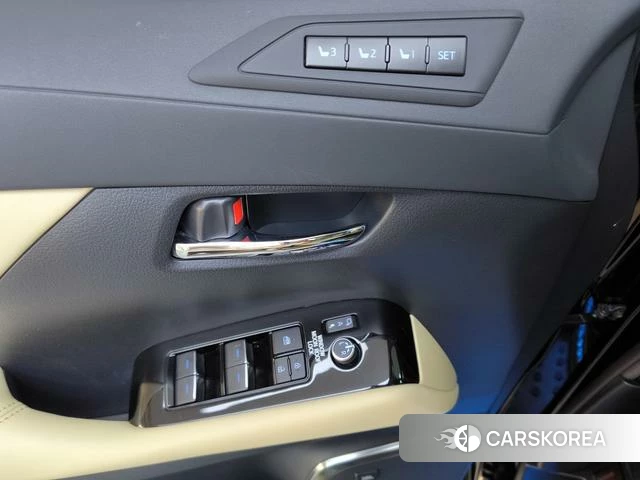 Toyota Wilfa id 4299913 из Китая 23