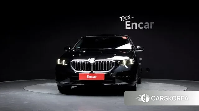 BMW 5 Series (G60) id 3721072 из Кореи 13