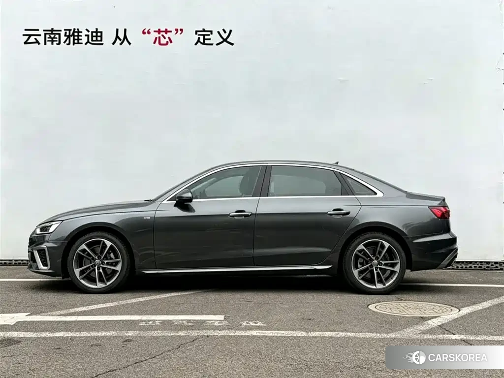Audi A4L id 4548234 из Китая 23