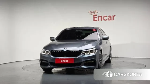 BMW 5 Series (G30) id 3061030 из Кореи 13