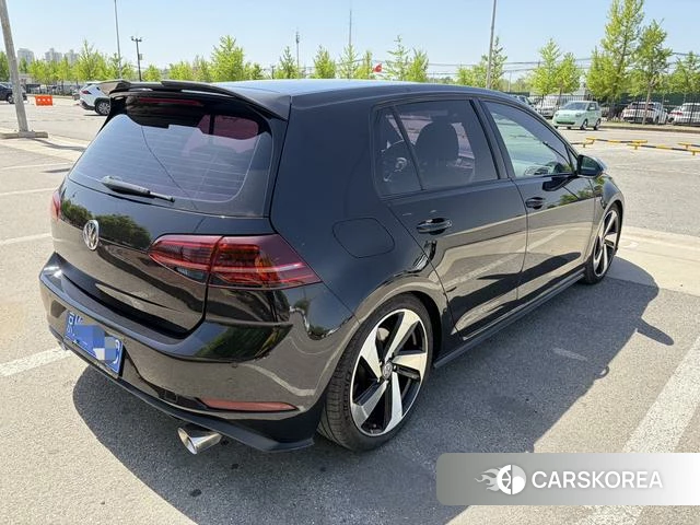 Volkswagen Golf GTI 2018 Черный из Китая, фото 3