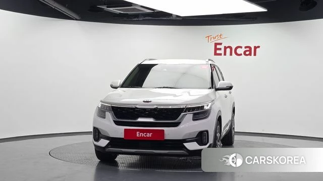 Kia Seltos id 4872610 из Кореи 23