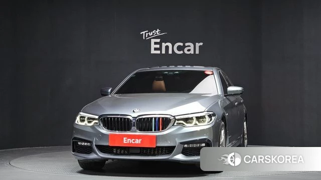 BMW 5 Series (G30) id 4363294 из Кореи 13