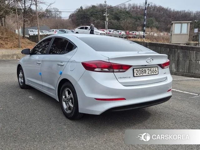 Hyundai Avante AD id 3723757 из Кореи 13