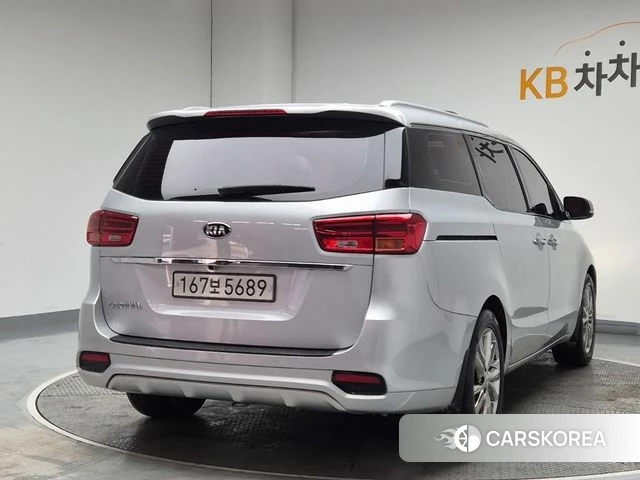Kia The New Carnival id 4225630 из Кореи 13