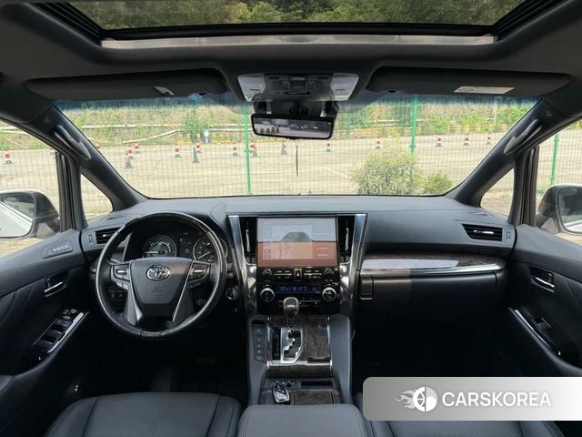 Toyota Elfa 2023 Белый из Китая, фото 5