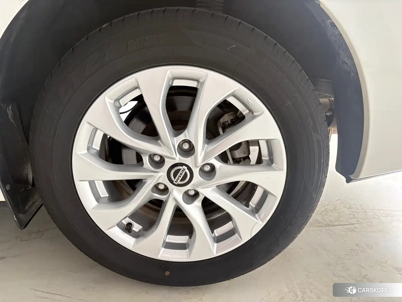 Nissan Sylphy id 4553962 из Китая 9
