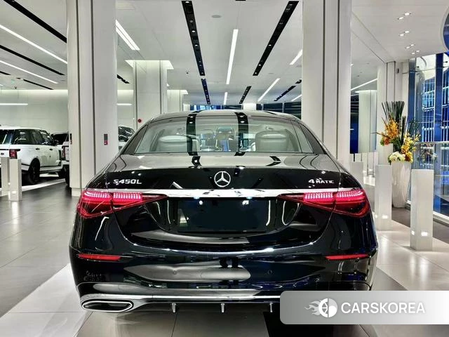 Mercedes-Benz S-class 2023 Черный из Китая, фото 3