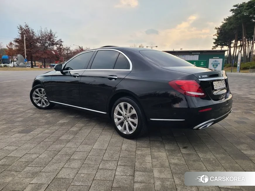 Mercedes-Benz E-Class W213 id 2152749 из Кореи 13
