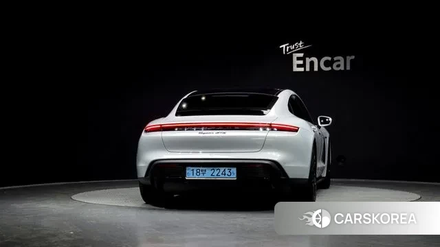 Porsche Taycan id 3606191 из Кореи 13